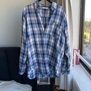 Oversized plaid shirt